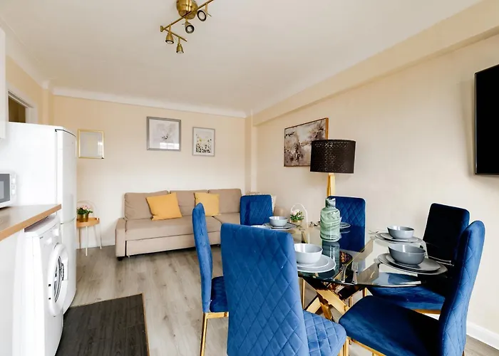 Elegant 3 Bedrooms Apartment Near Hyde Park & Oxford St