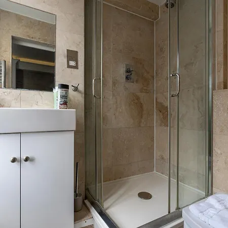 Elegant 3 Bedrooms Apartment Near Hyde Park & Oxford St London Exterior photo