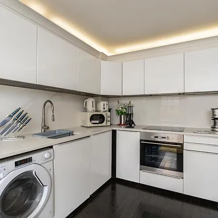 Elegant 3 Bedrooms Apartment Near Hyde Park & Oxford St London Exterior photo