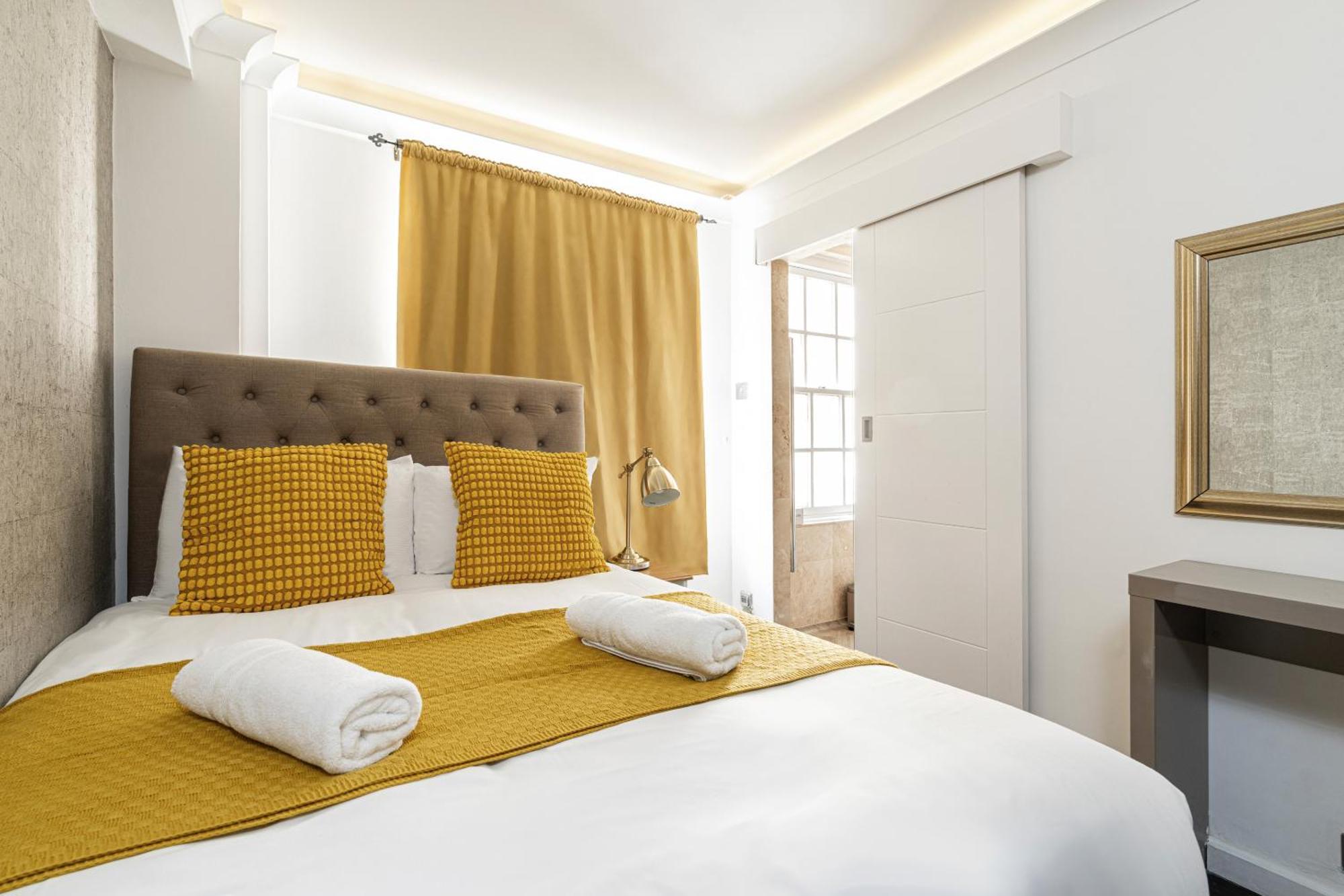 Elegant 3 Bedrooms Near Hyde Park & Oxford St Апартаменты *