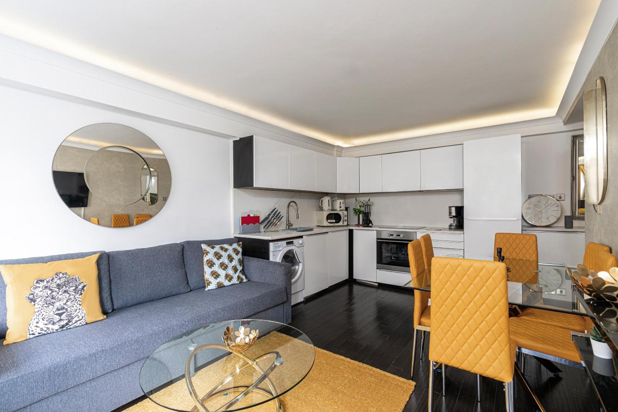 Elegant 3 Bedrooms Near Hyde Park & Oxford St Апартаменты *