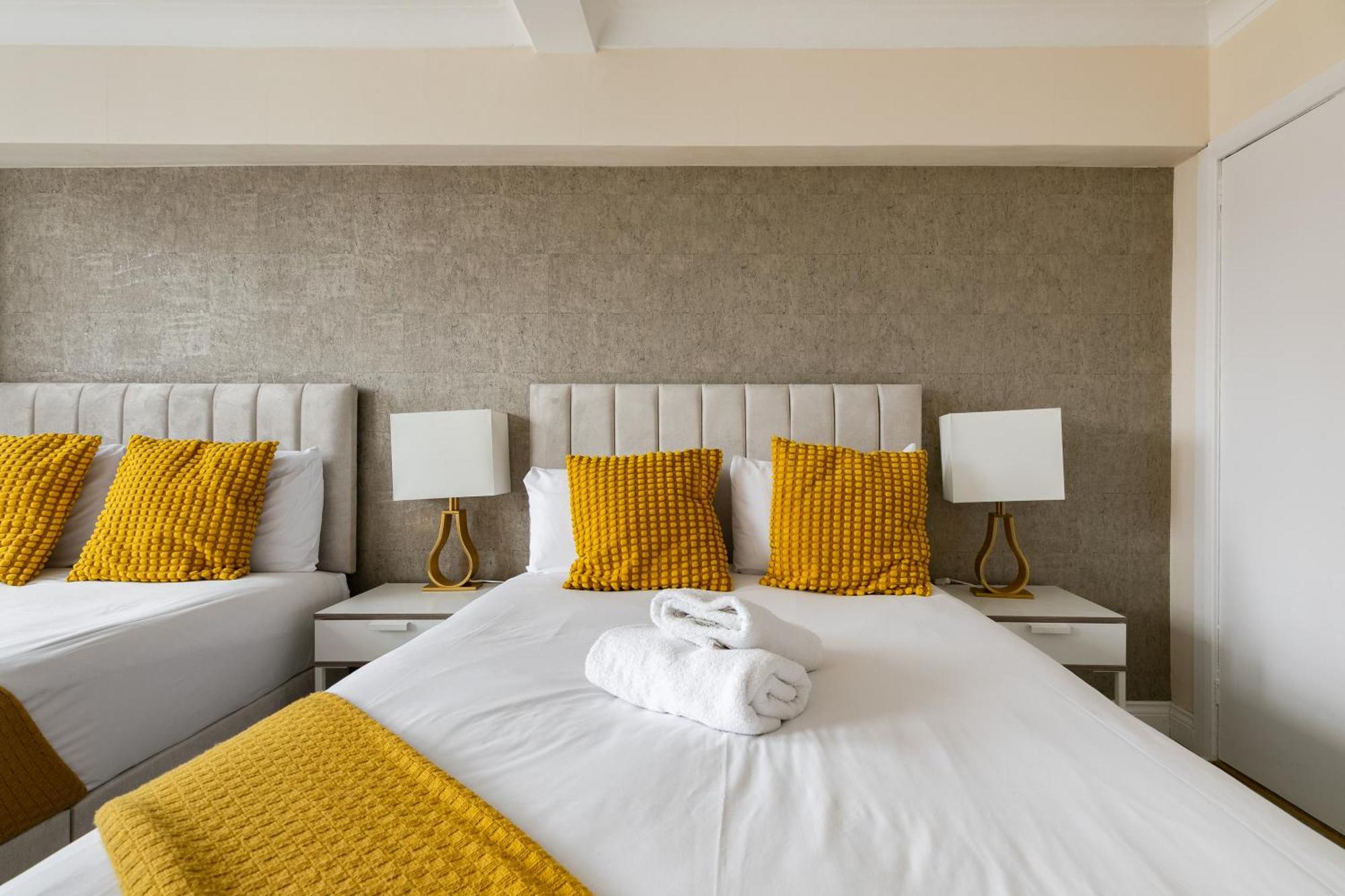 Elegant 3 Bedrooms Near Hyde Park & Oxford St Апартаменты *